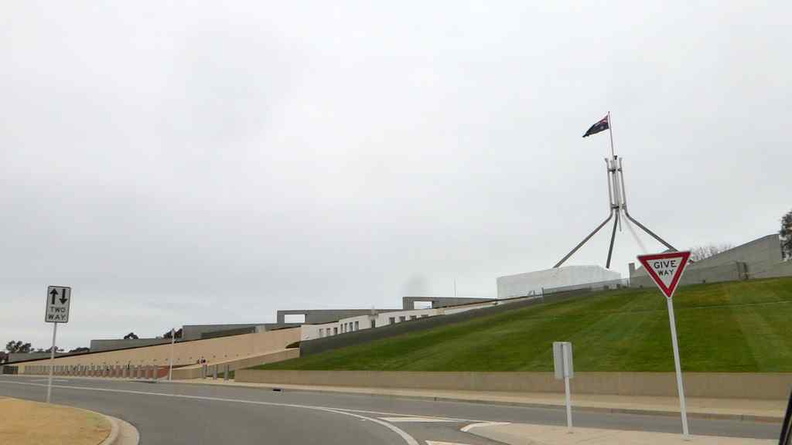 australian-parliament-canberra-03