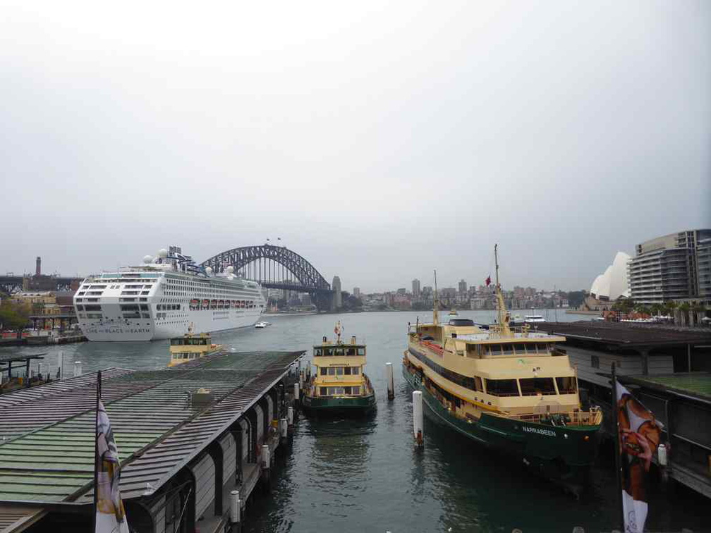 sydney-harbour-01