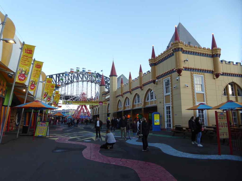 sydney-luna-park-11