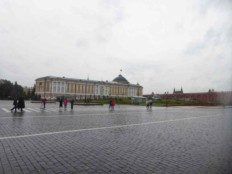 moscow-inner-kremlin-square-28.jpg