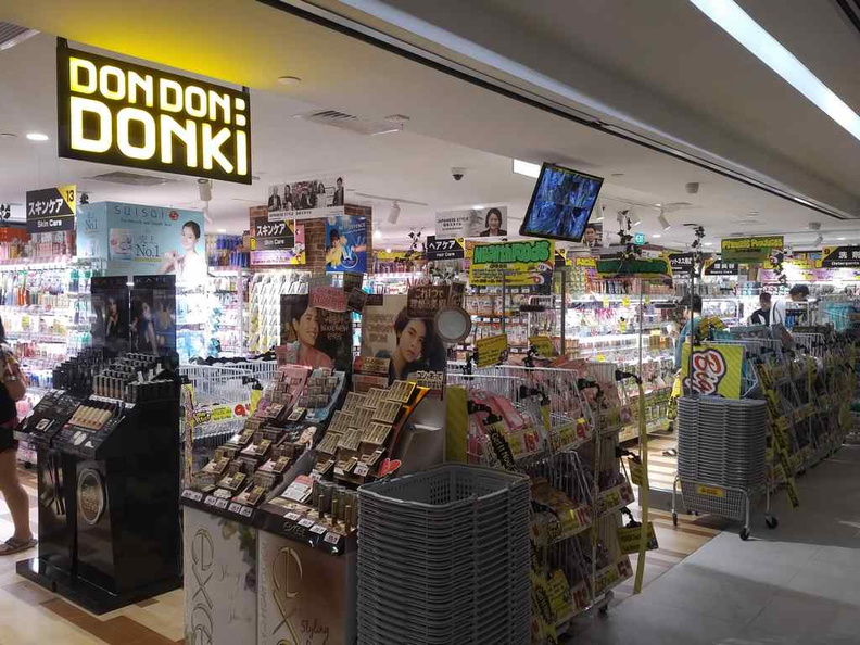 don-don-donki-100am-02