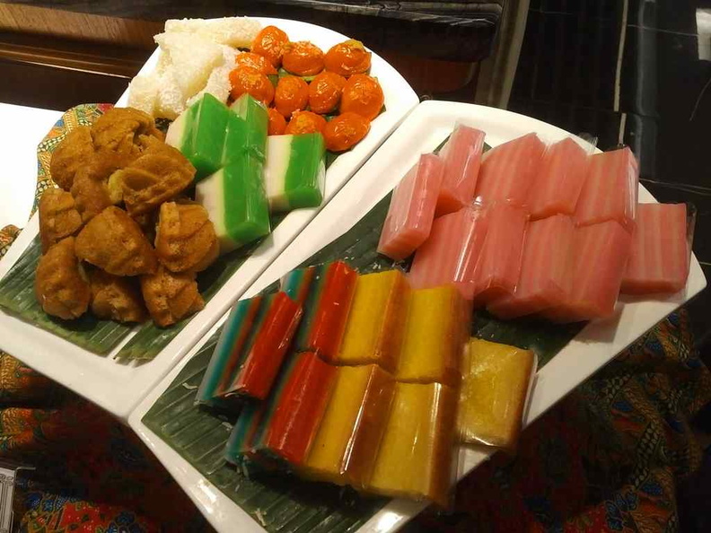 royale-buffet-mercure-bugis-16