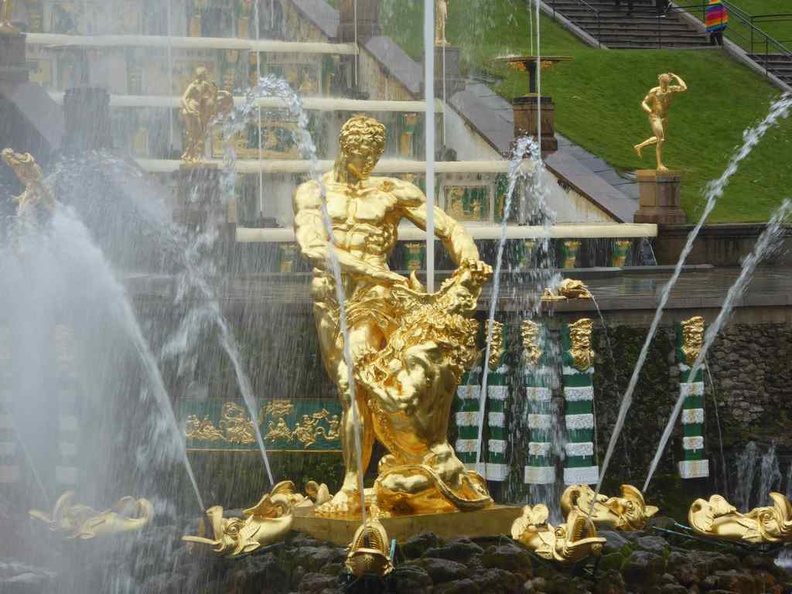 peterhof-grand-palace-016