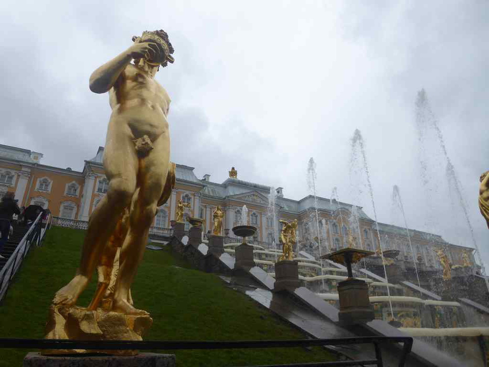 peterhof-grand-palace-021