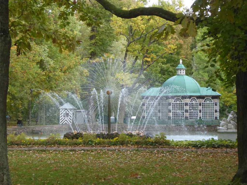 peterhof-grand-palace-071