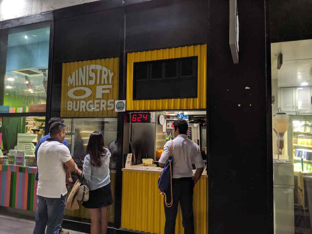 ministry-of-burgers-10