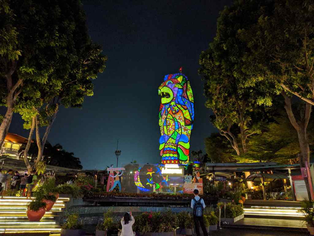 sentosa-merlion-052