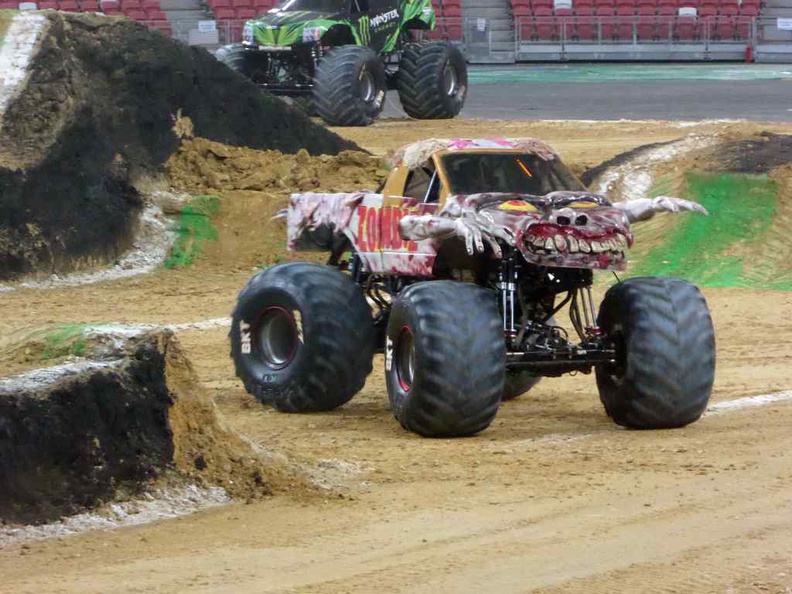 monster-jam-trucks-sg19-21.jpg