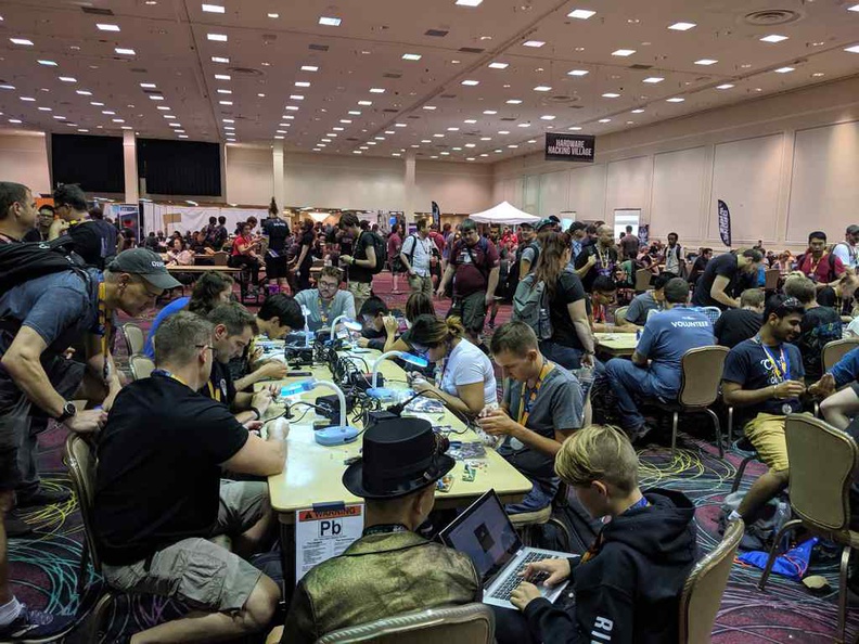 defcon-2019-041.jpg