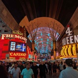 fremont-street-experience-las-vegas-24