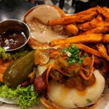 blacktap-burgers-mbs-04.jpg