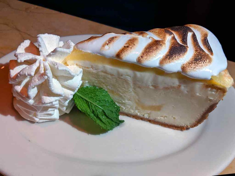 cheesecake-factory-010