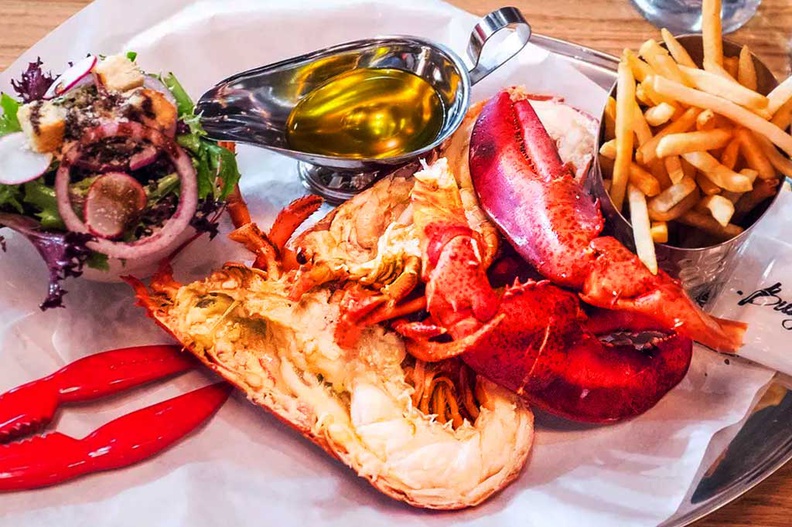 burger-and-lobster-set.jpg