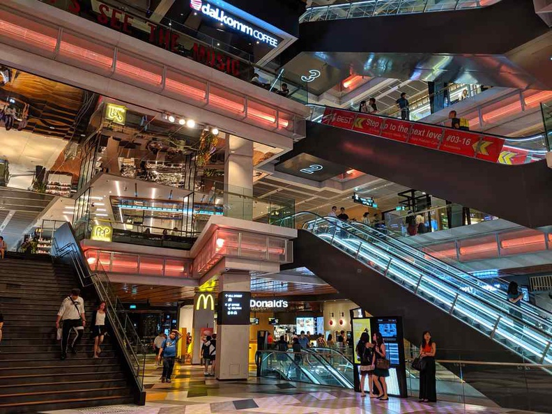 funan-mall-2019-12