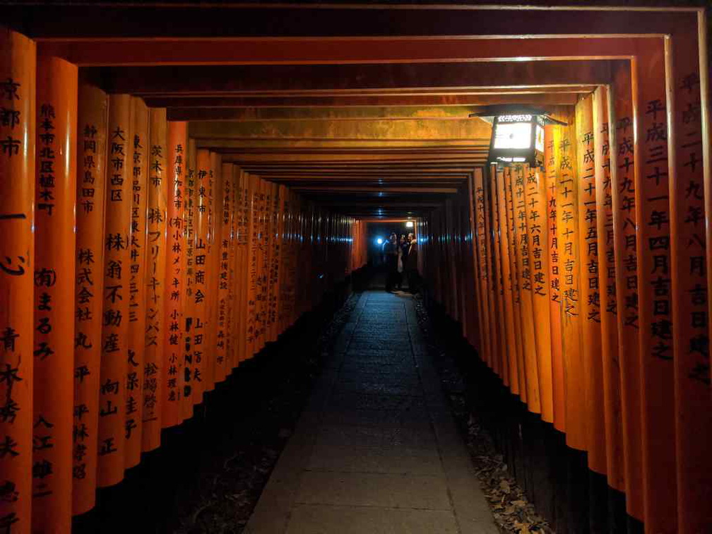 kyoto-fushimi-inari-japan-32