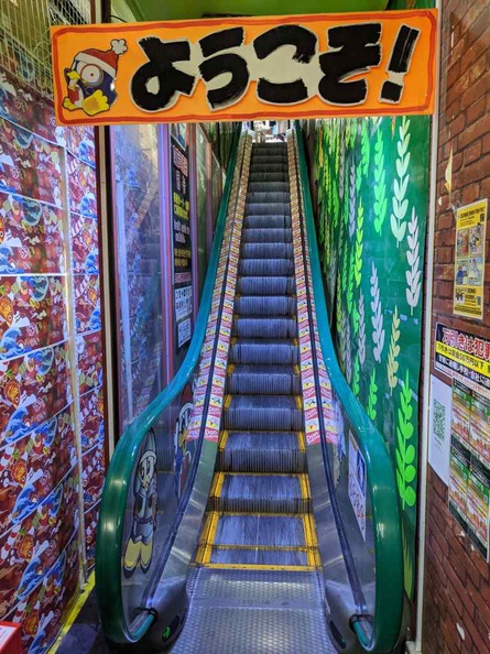 donki-osaka-dotonbori-09.jpg