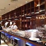 amara-hotel-element-buffet_01.jpg