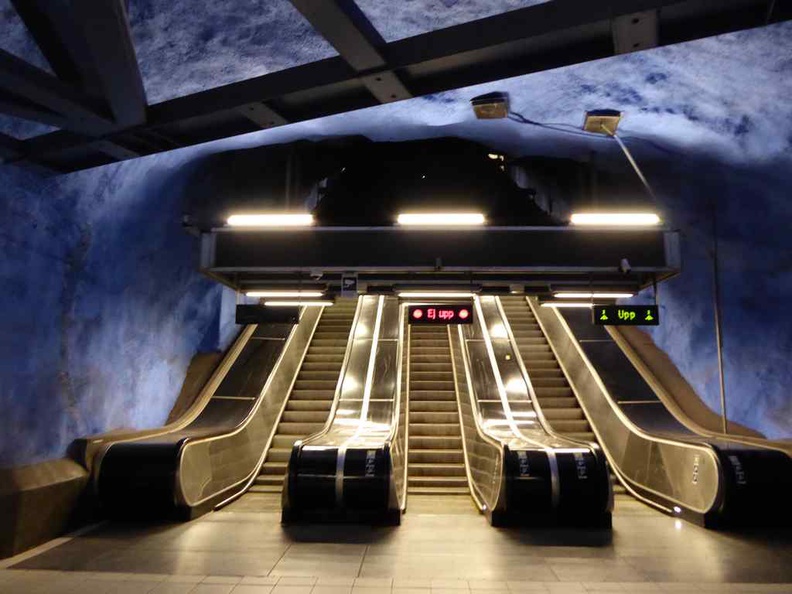 stockholm-metro-art-015.jpg