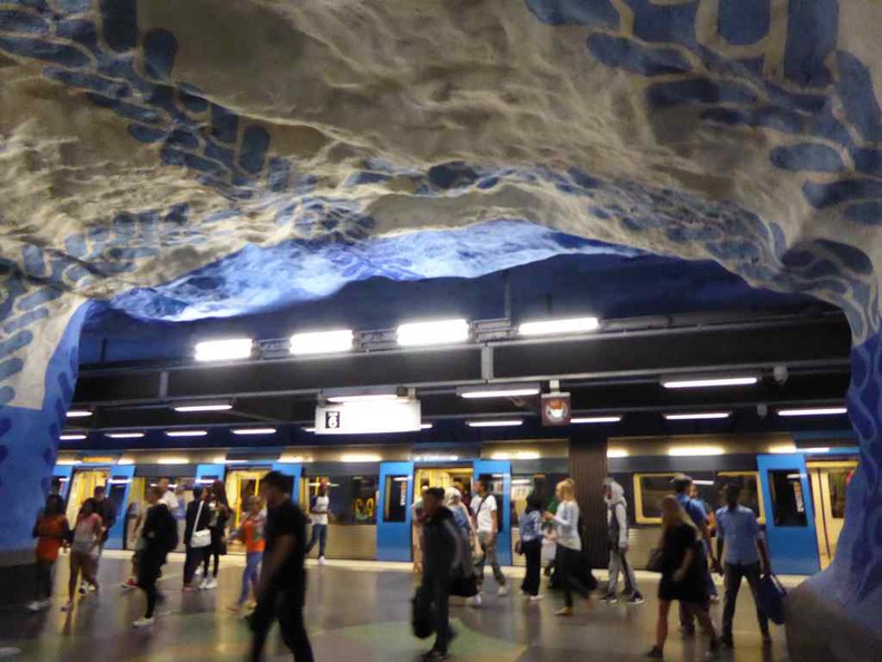 stockholm-metro-art-016.jpg