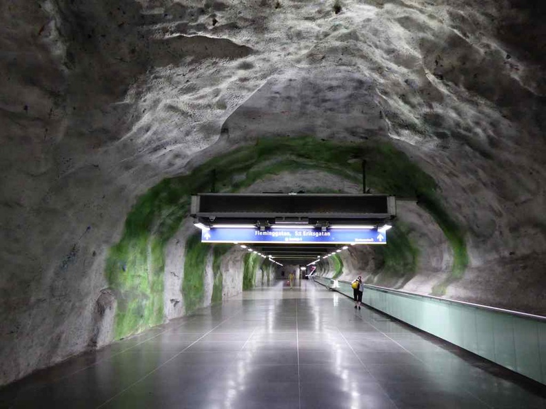 stockholm-metro-art-002.jpg