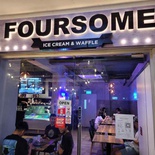 foursome-icecream-10