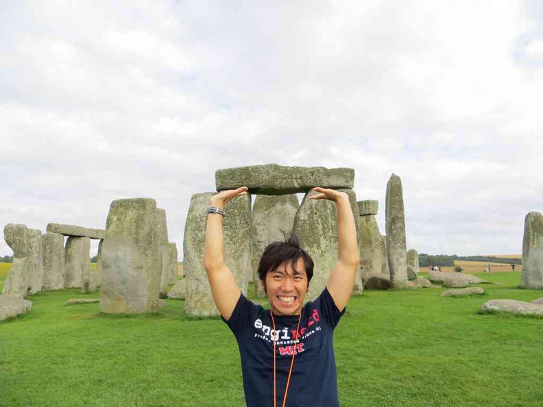 stonehenge-08.jpg