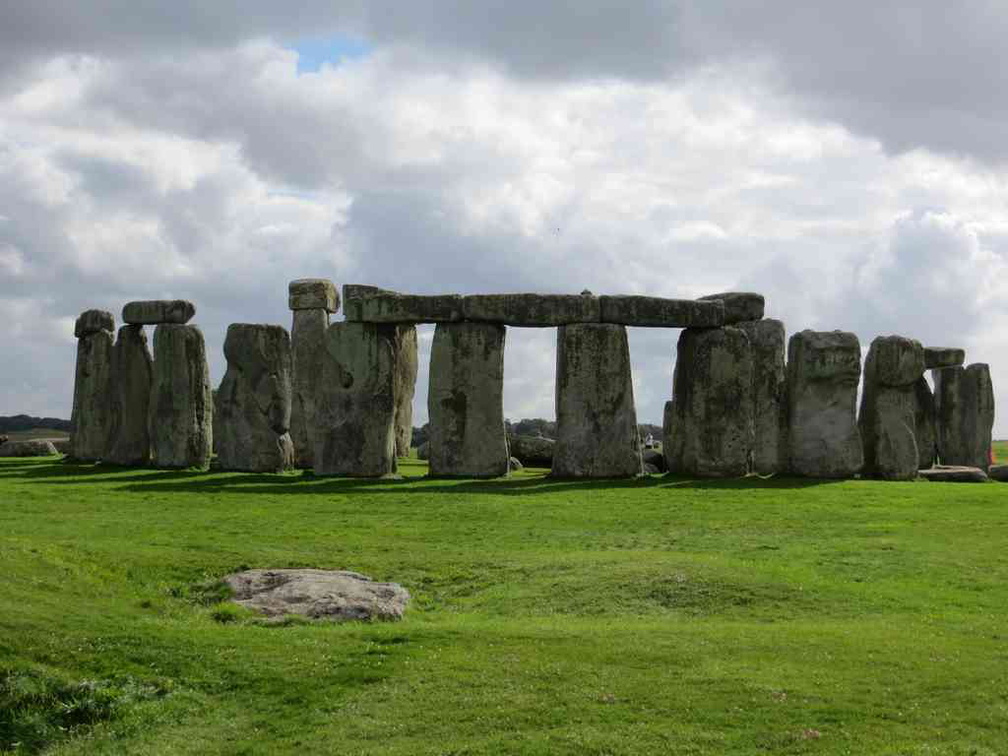 stonehenge-15