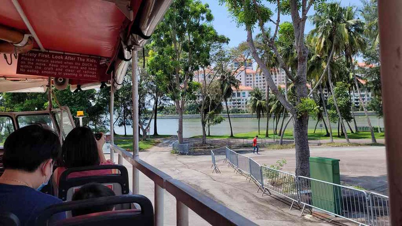 duck-tours-marina-bay-03.jpg