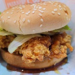 incredible-chicken-burgers-myvillage-06