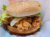 incredible-chicken-burgers-myvillage-06