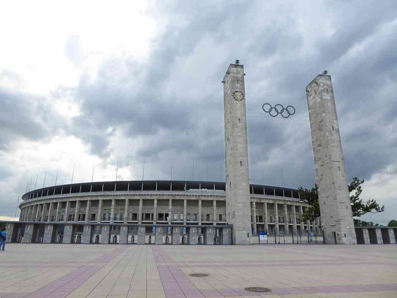 berlin-olympics-stadium-04