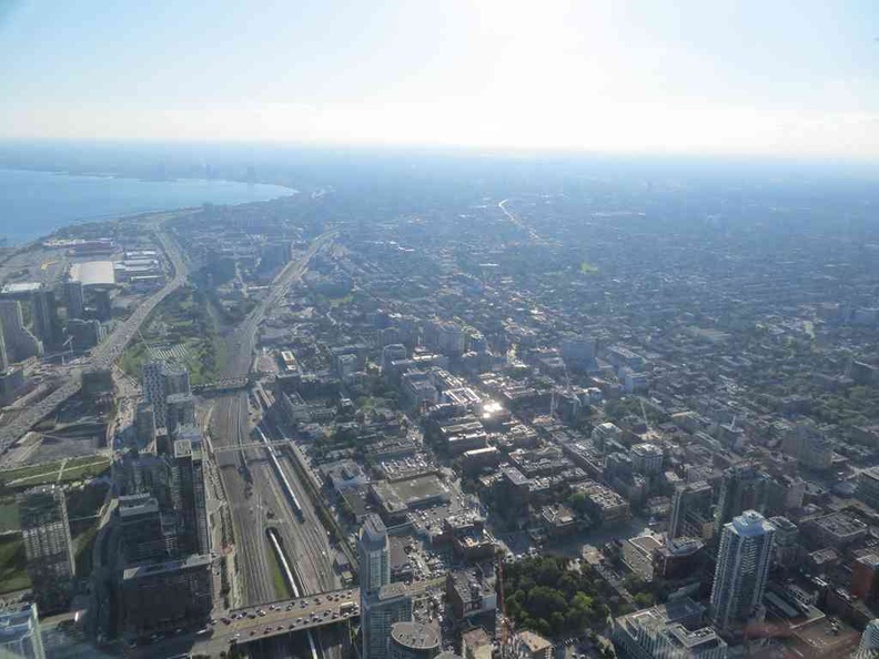 toronto-cn-tower-15.jpg