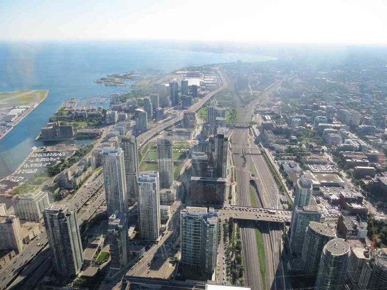 toronto-cn-tower-05