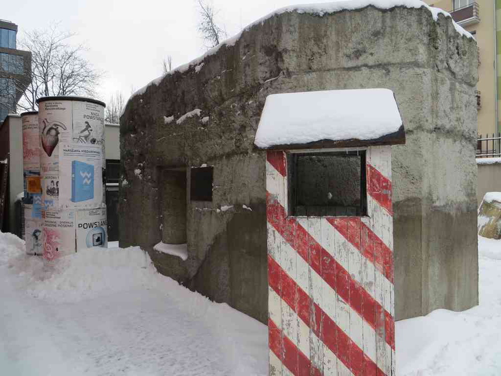 warsaw-uprising-museum-23