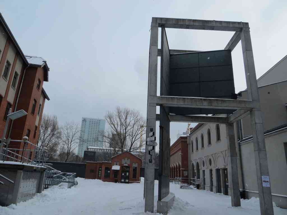 warsaw-uprising-museum-01