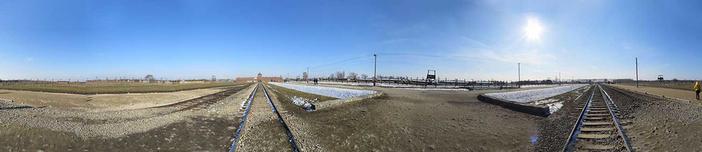 auschwitz-pano2