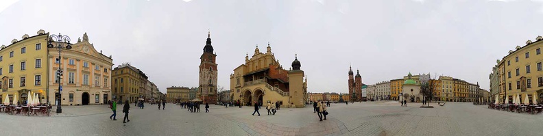 krakow-oldtown-pano