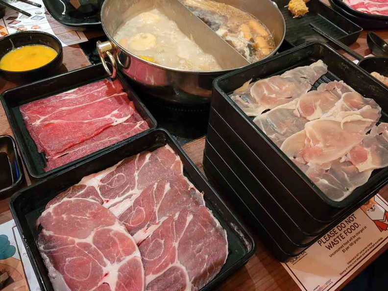 suki-ya-sukiyaki-shabu-buffet-09