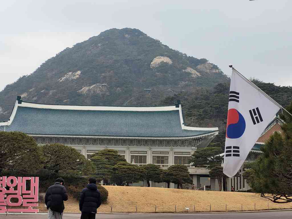 gyeongbokgung-blue-house-24