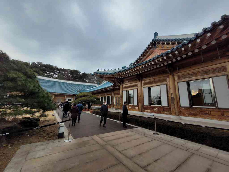 gyeongbokgung-blue-house-12.jpg