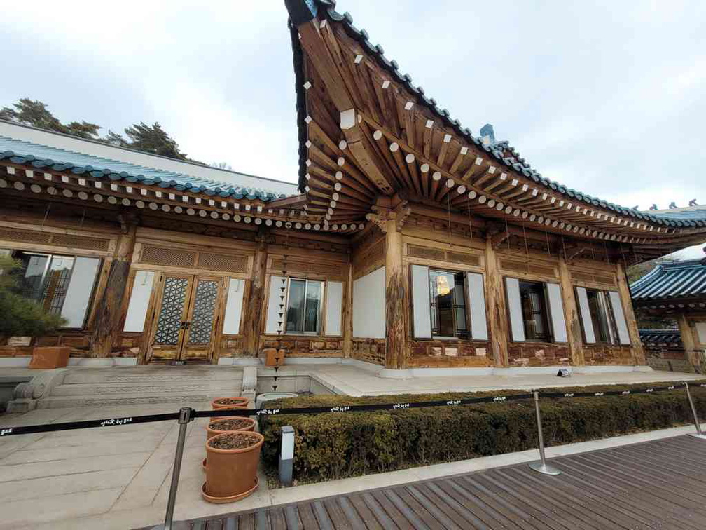 gyeongbokgung-blue-house-14