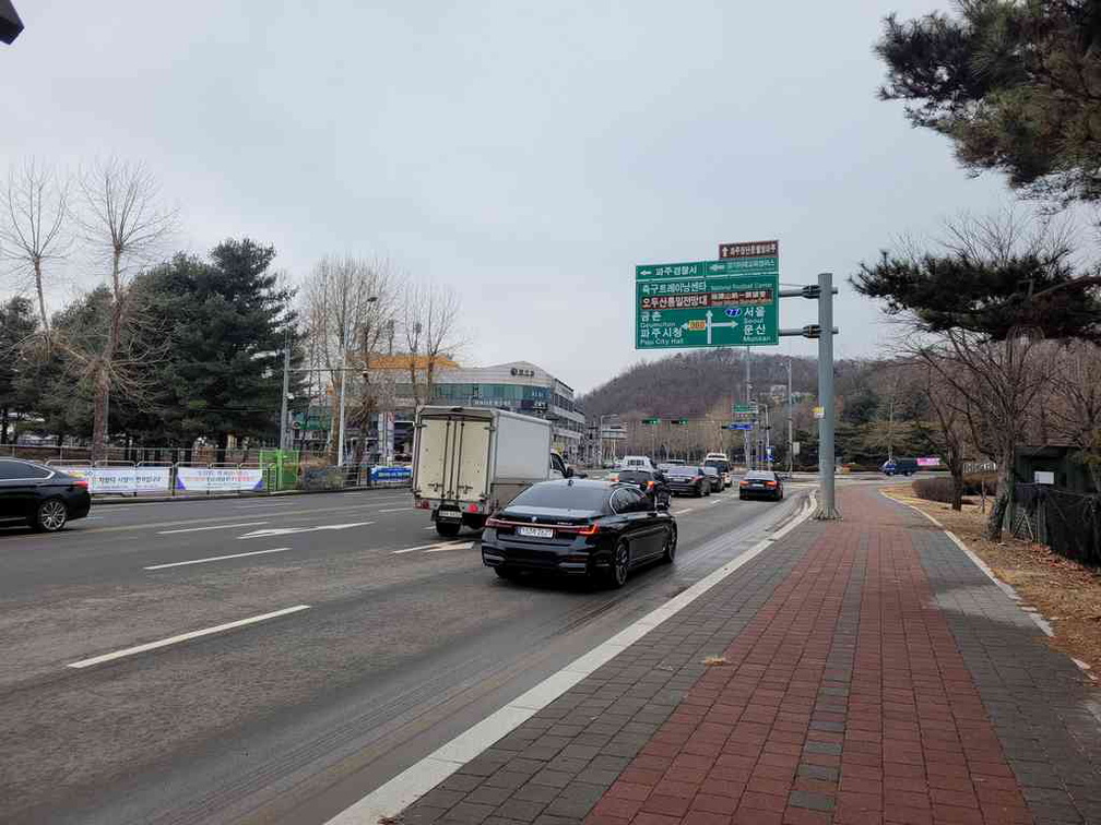 odusan-unification-tower-02