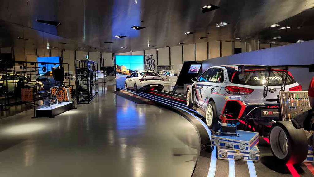 hyundai-motorstudio-korea-36