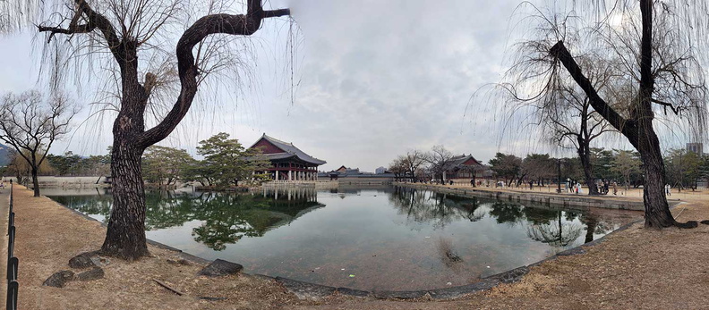 gyeongbokgung-panorama-1