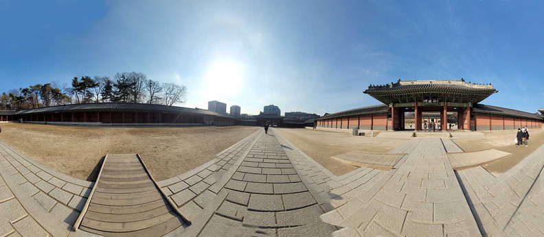 changdeokgung-palace-panorama-1