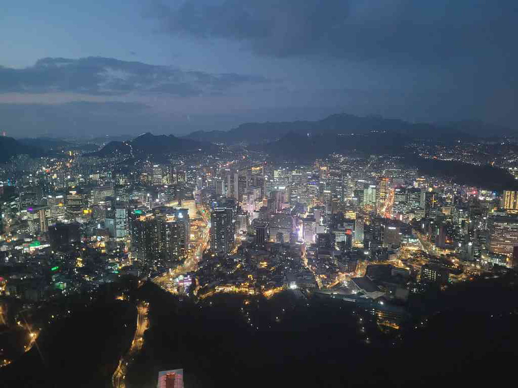 namsan-N-Seoul-tower-korea-21