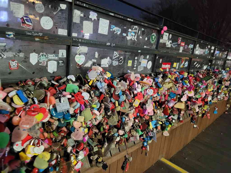 namsan-N-Seoul-tower-korea-42