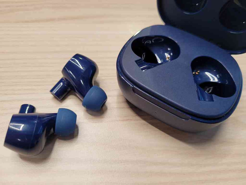 belkin-soundform-rise-earbuds-review-05.jpg