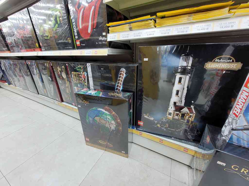 seoul-city-dongdaemun-toy-street-07