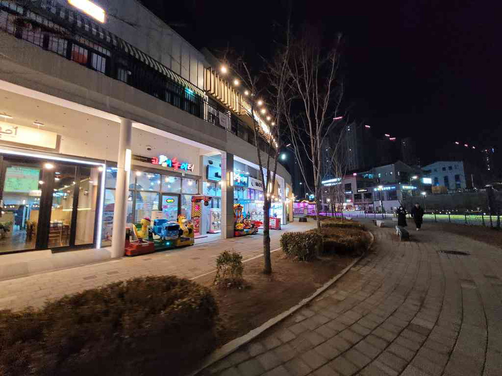 gimpo-laveniche-march-avenue-10